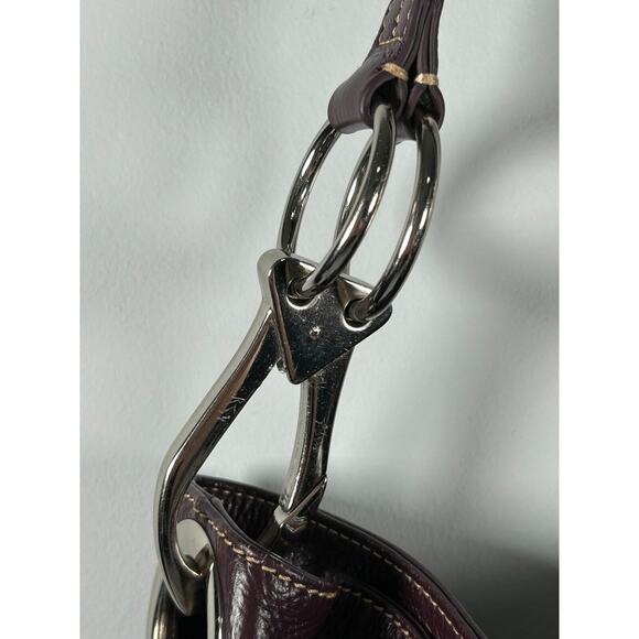 Celsius Women's Red Burgundy Leather Detachable Strap Shoulder Bag Size Medium - Picture 5 of 11